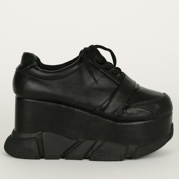 Last Size 9 🖤Blk Hook & Loop Lace-Up Platform - Picture 2 of 8